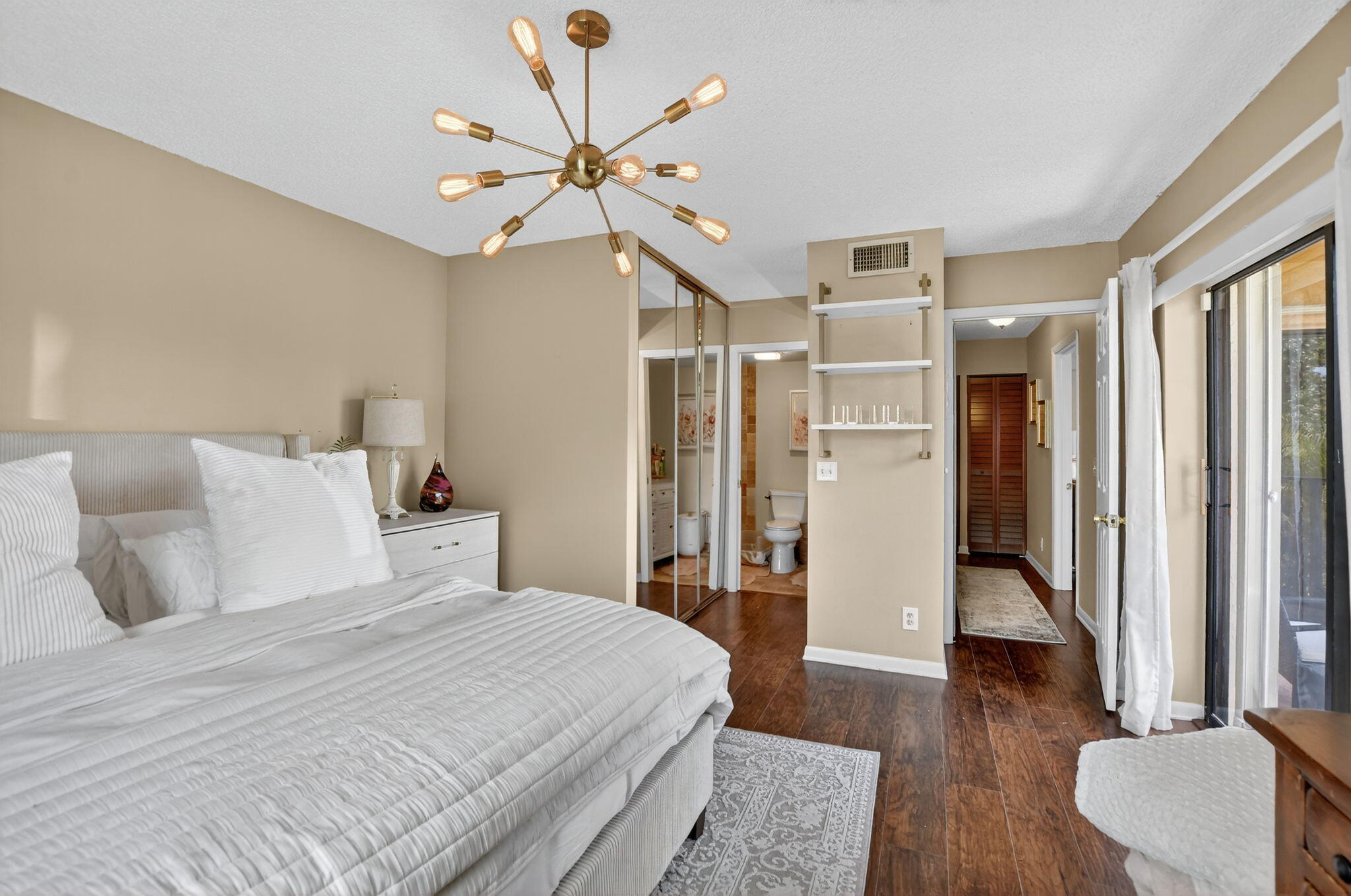 23018 Oxford Place, Unit D Boca Raton, FL 33433 - Photo 23 of 41 23-web-or-mls-DSC_1388