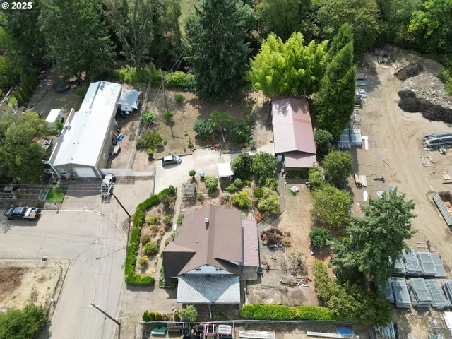 $215,000 | 202 Northeast Fulton Street, Roseburg, OR 97470