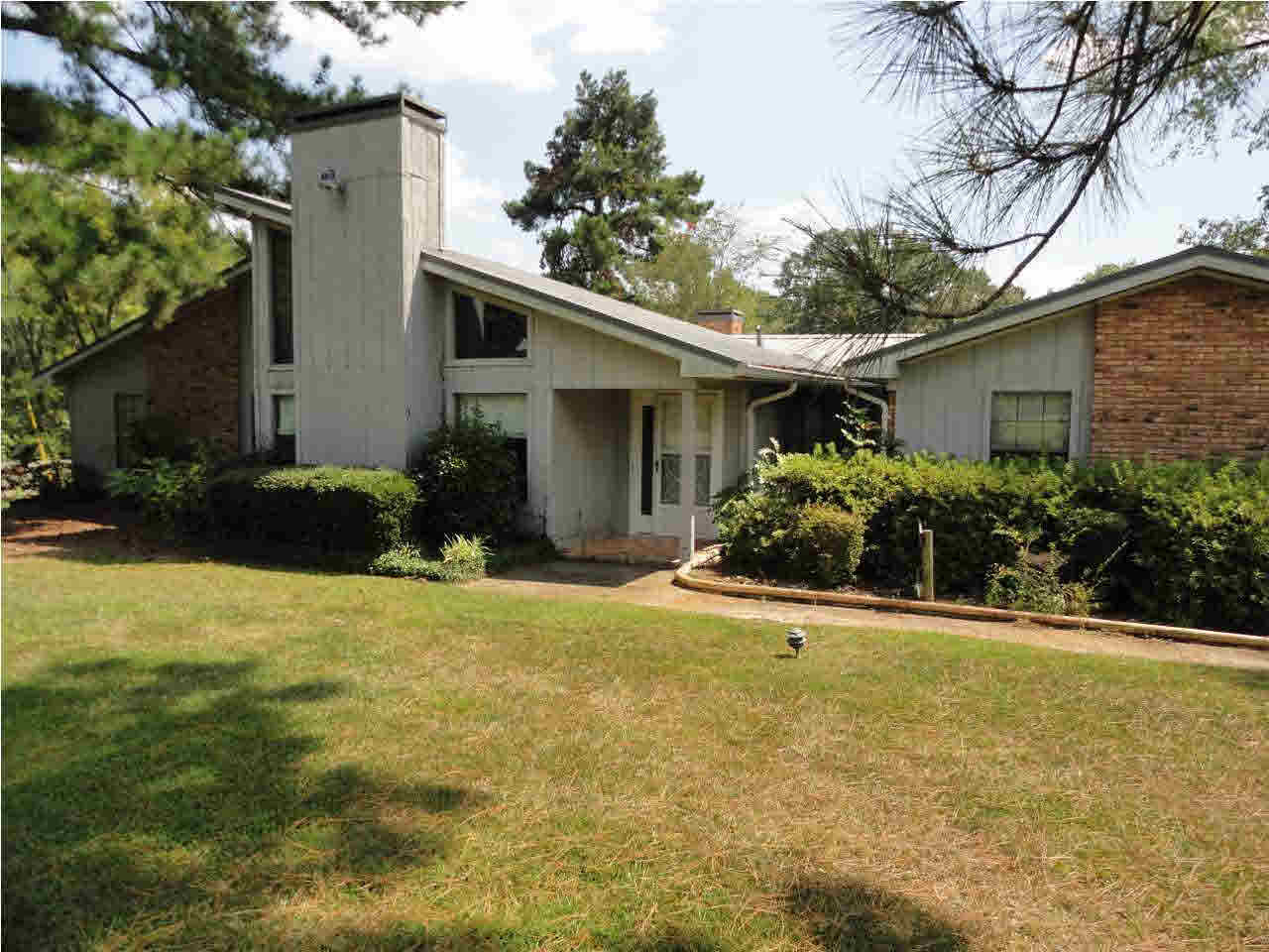 1489 South McRaven Road, Unit 1 Jackson, MS 39209 - Photo 1 of 20 Photo 1