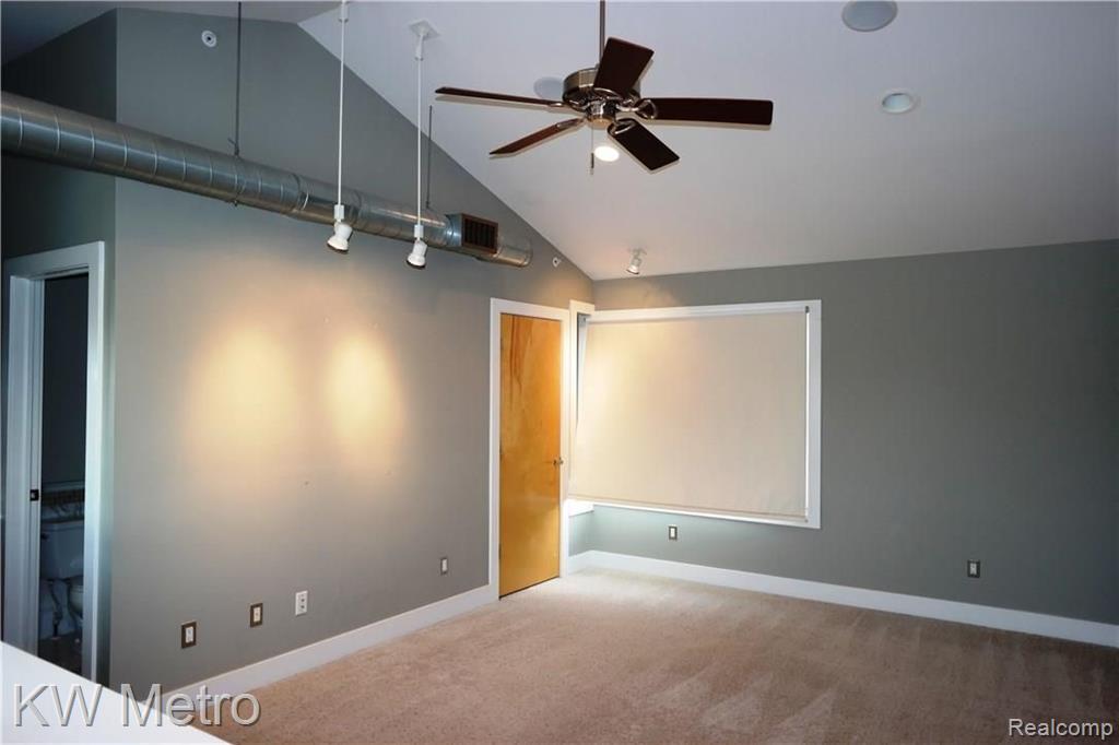 686 West Eleven Mile Road Royal Oak, MI 48073 - Photo 20 of 25
