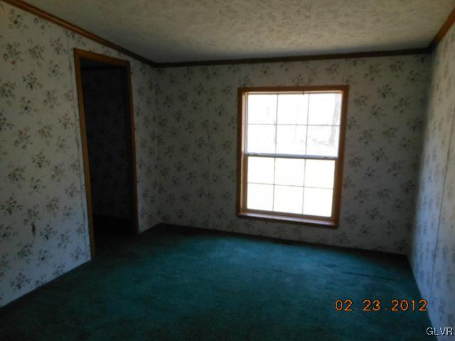 1982 Weisstown Road Boyertown, PA 19512 - Photo 12 of 14 Gallery Image 12