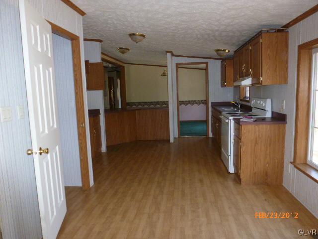 1982 Weisstown Road Boyertown, PA 19512 - Photo 6 of 14 Gallery Image 6