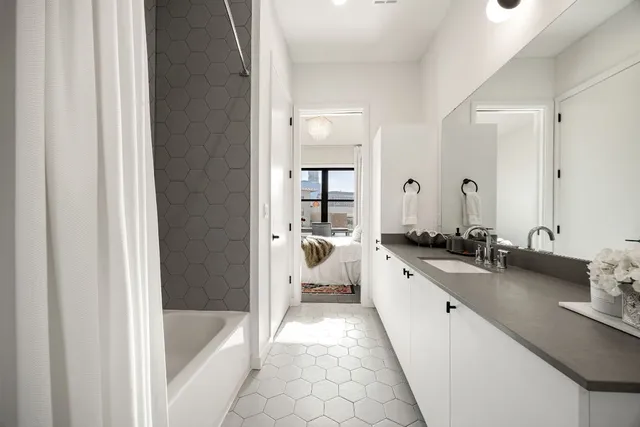 $628,000 | 800 Embassy Drive, Unit 229, Austin, TX 78702