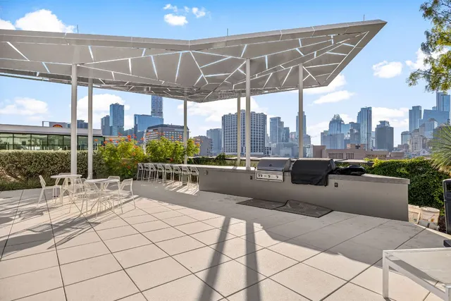 $628,000 | 800 Embassy Drive, Unit 229, Austin, TX 78702