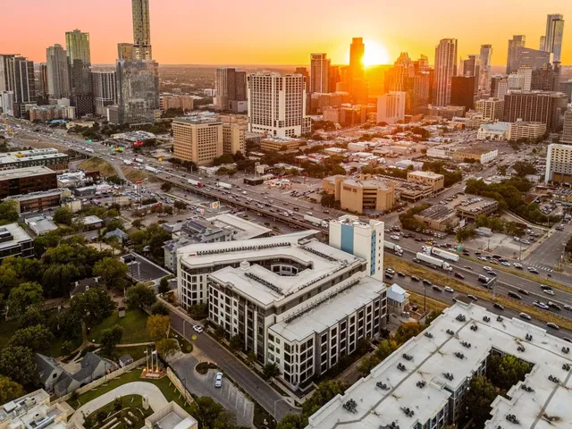 $628,000 | 800 Embassy Drive, Unit 229, Austin, TX 78702