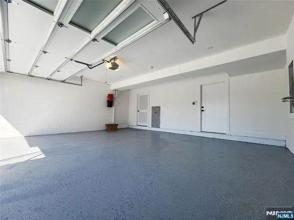 $6,300 | 237 Grantwood Boulevard, Unit B, Palisades Park, NJ 07650