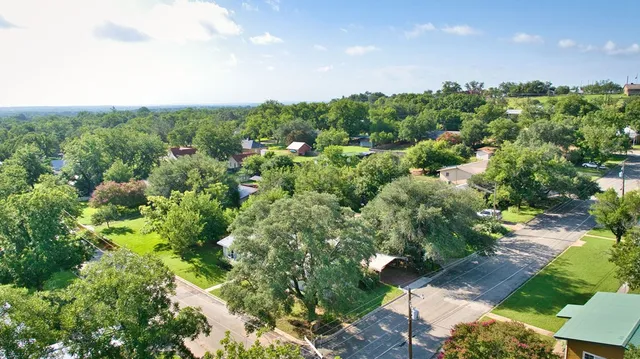 $350,000 | 225 Coolidge Avenue, Mason, TX 76856