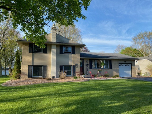 6 Lincolnshire Road Webster, NY 14580 - Photo 1 of 1 Gallery Image 1
