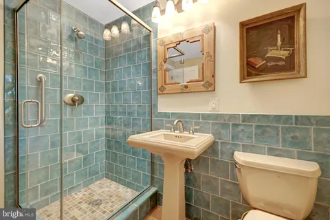 $1,875,000 | 1432 Waggaman Circle, McLean, VA 22101