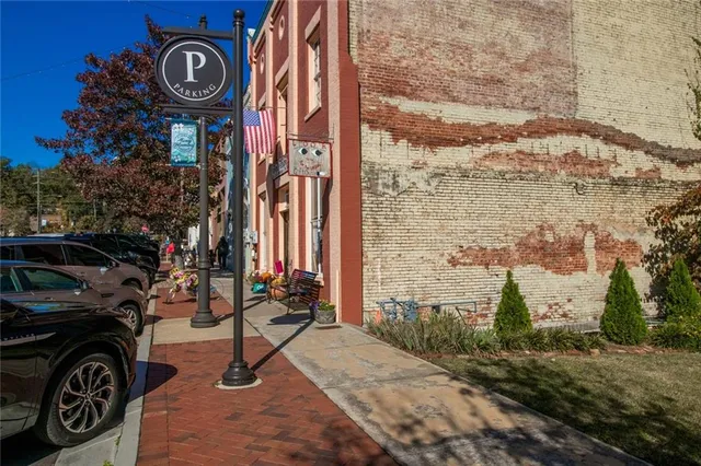 $399,000 | 6095 Hoot Owl Lane, Flowery Branch, GA 30542