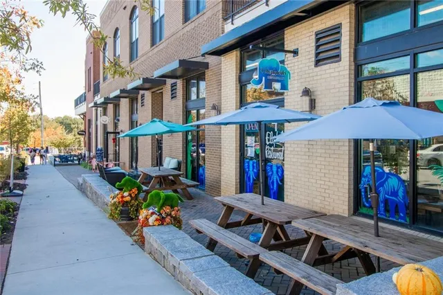 $399,000 | 6095 Hoot Owl Lane, Flowery Branch, GA 30542