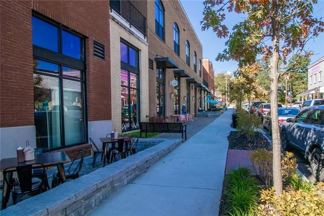 $399,000 | 6095 Hoot Owl Lane, Flowery Branch, GA 30542