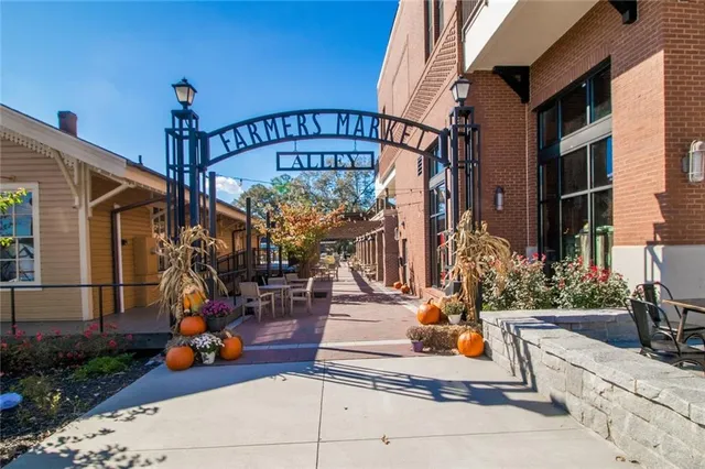 $399,000 | 6095 Hoot Owl Lane, Flowery Branch, GA 30542