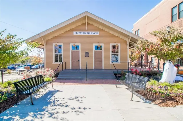 $399,000 | 6095 Hoot Owl Lane, Flowery Branch, GA 30542