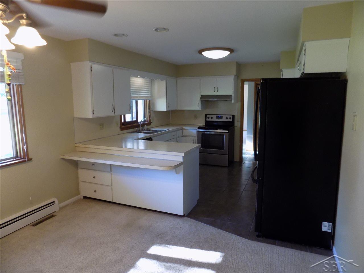 1946 South Reese Road Reese, MI 48757 - Photo 8 of 16 31382160-7.JPG