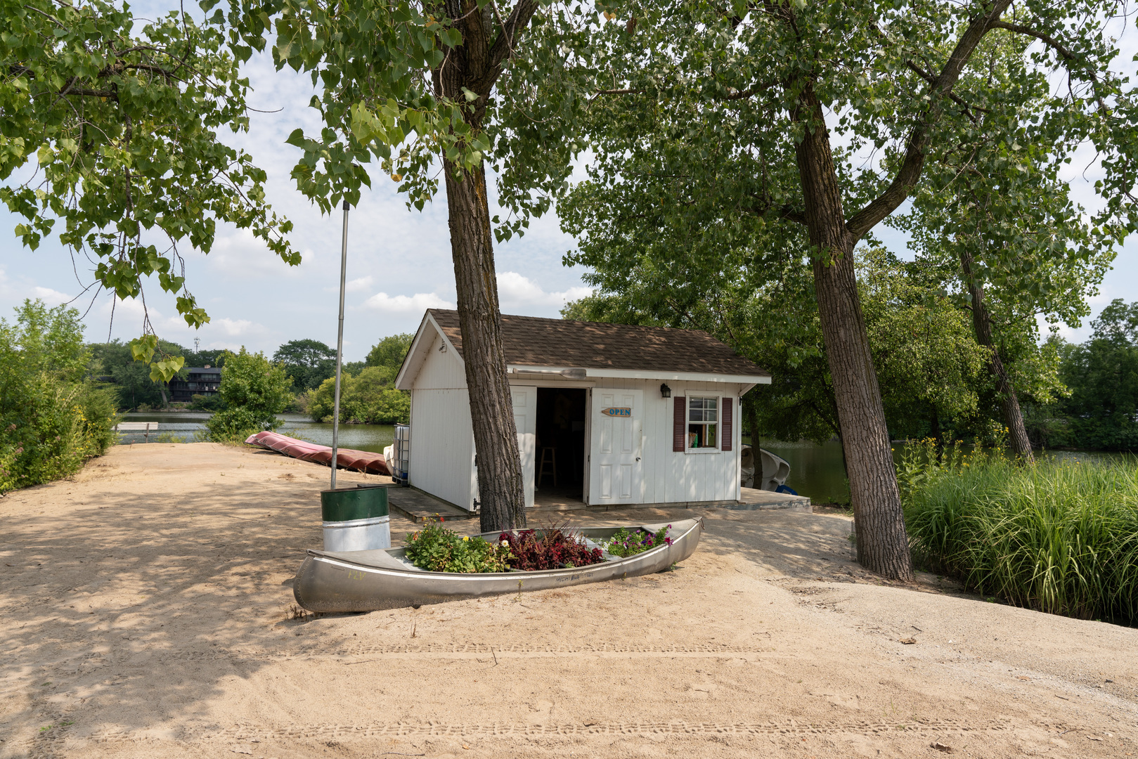 5880 Forest View Road, Unit F Lisle, IL 60532 - Photo 35 of 39 a front view of a house with garden