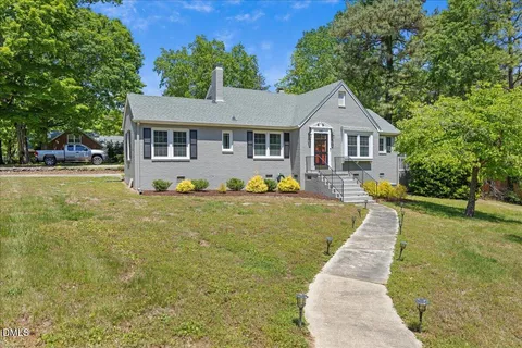 $289,999 | 101 Park Drive, Oxford, NC 27565