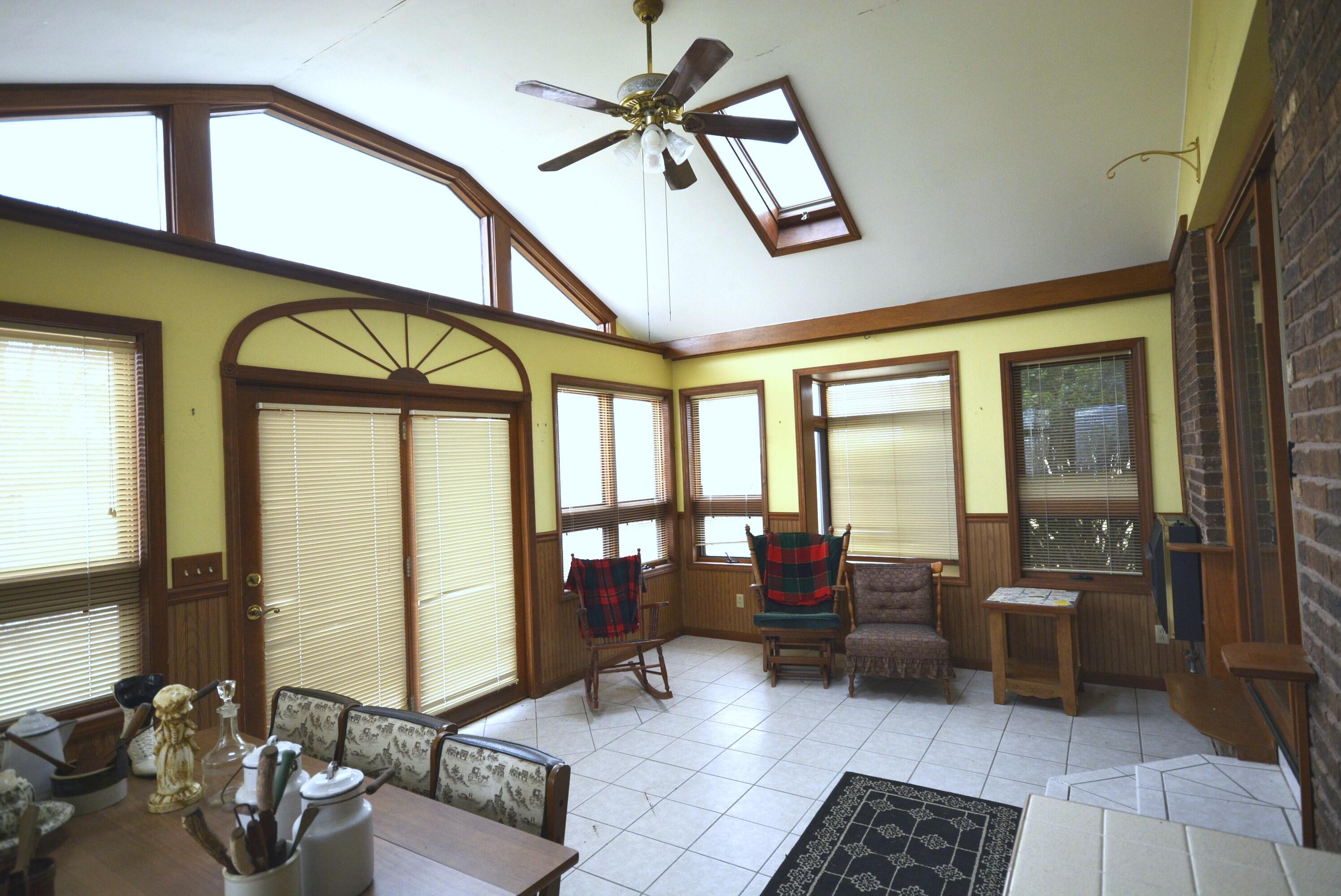 990 Wentz Road Lima, OH 45807 - Photo 15 of 25 Gallery Image 15