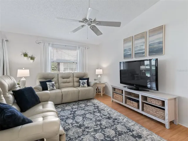 $2,100 | 2343 Dillon Lane, The Villages, FL 32162