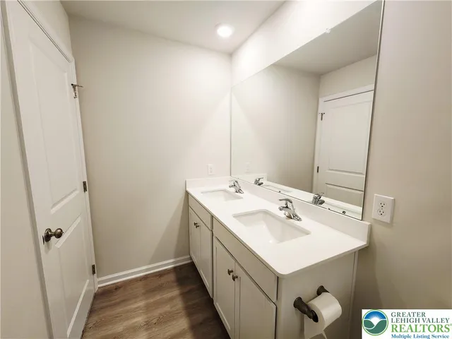 $2,450 | 1182 Susan Circle, Breinigsville, PA 18031