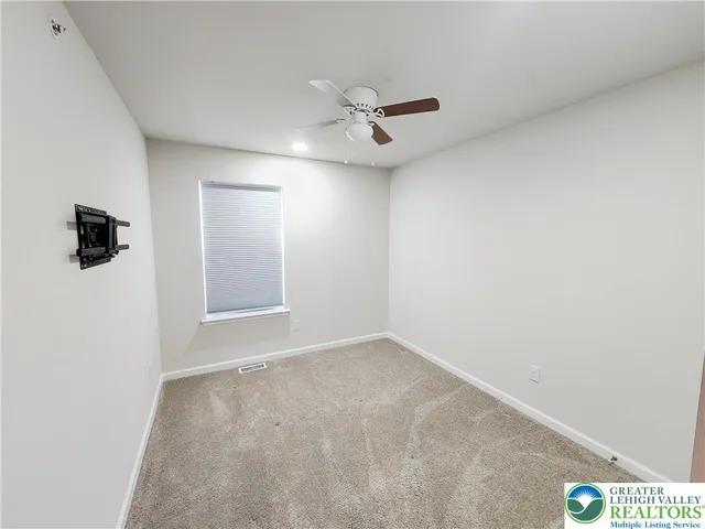 $2,450 | 1182 Susan Circle, Breinigsville, PA 18031