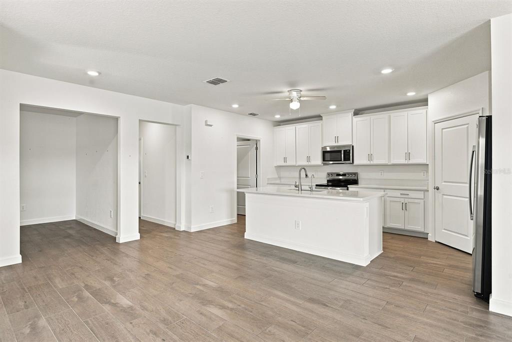 6628 Homebound Way New Port Richey, FL 34655 - Photo 13 of 35 Gallery Image 13