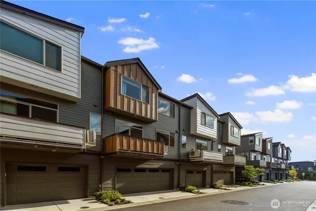 $629,950 | 32731 Madrona Avenue Southeast, Black Diamond, WA 98010