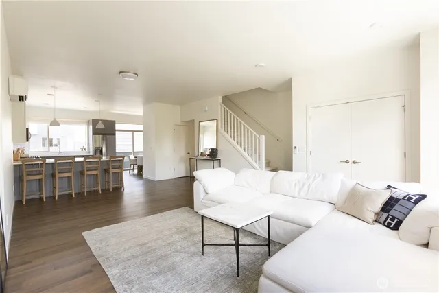 $629,950 | 32731 Madrona Avenue Southeast, Black Diamond, WA 98010