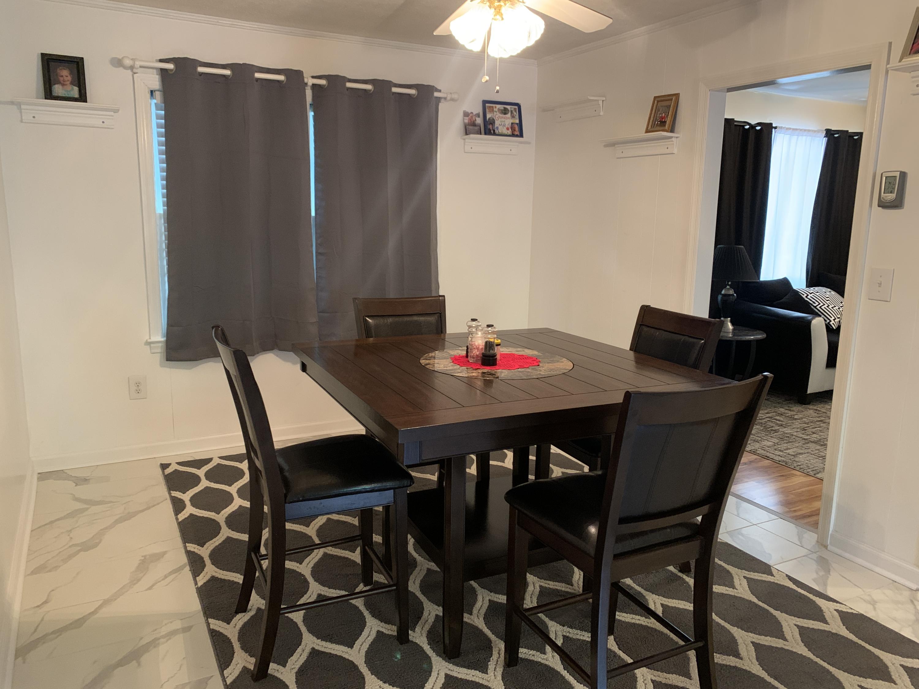 331 Rakes Road Rocky Mount, VA 24151 - Photo 31 of 48 29 Dining Area