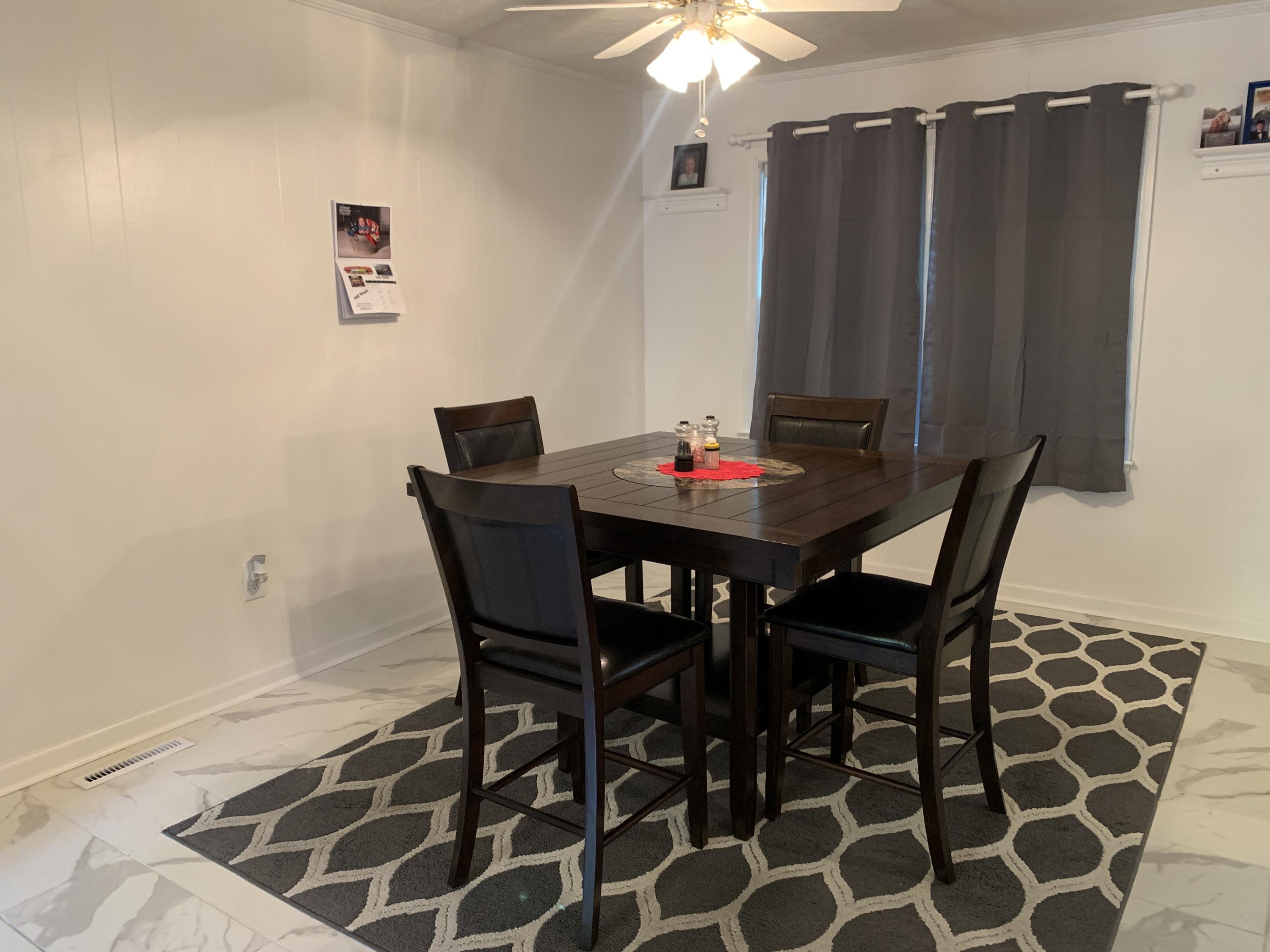 331 Rakes Road Rocky Mount, VA 24151 - Photo 5 of 48 5 Dining Area
