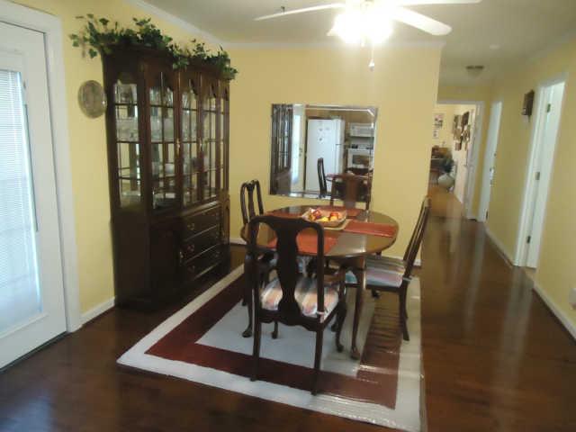 501 Spring Lane Columbia, TN 38401 - Photo 5 of 15 Beautiful hardwood floor highlights your dining room.