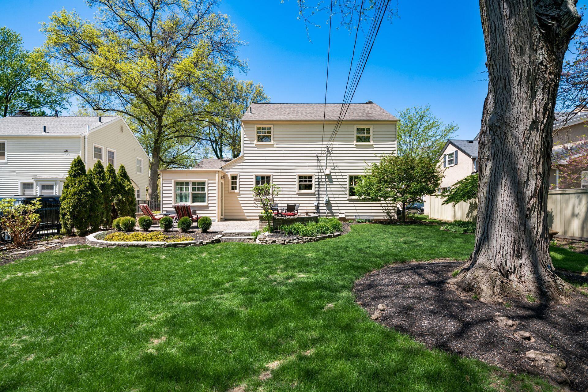 2014 Edgemont Road North Upper Arlington, OH 43212 - Photo 49 of 55 Back Elevation