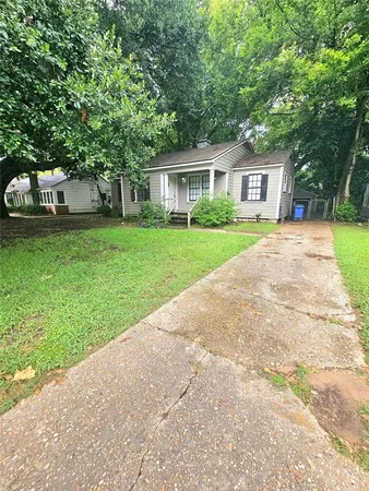 $1,600 | 3734 Gilbert Drive, Shreveport, LA 71104