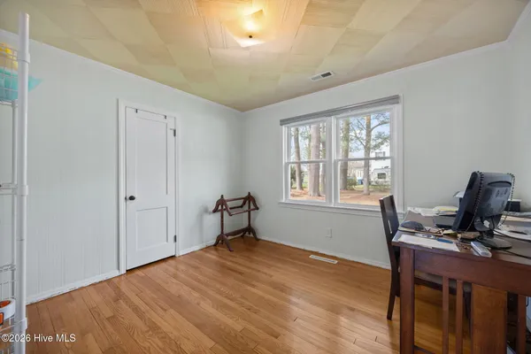 $250,000 | 225 6th Street, Aurora, NC 27806