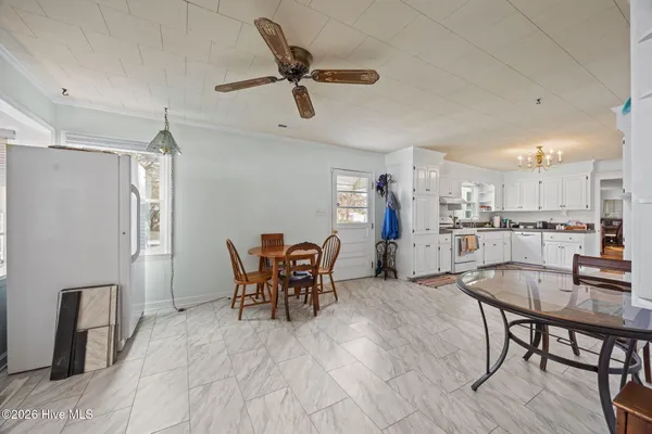 $250,000 | 225 6th Street, Aurora, NC 27806