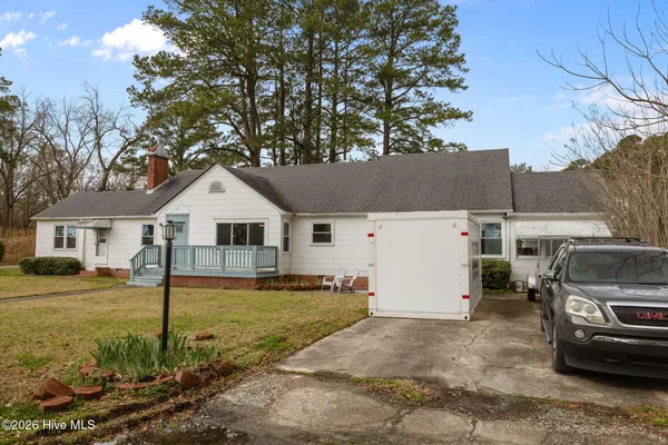 $250,000 | 225 6th Street, Aurora, NC 27806