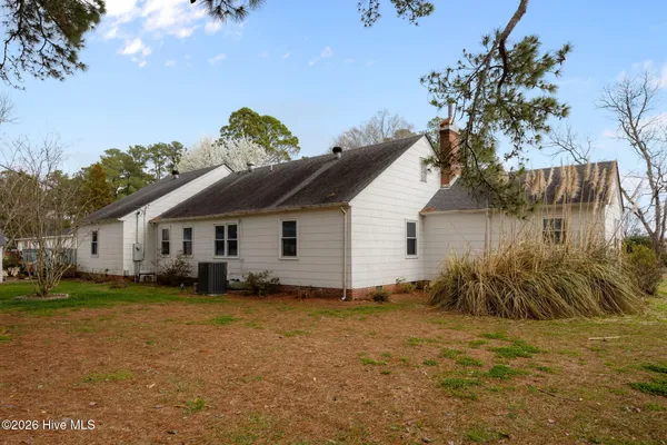 $250,000 | 225 6th Street, Aurora, NC 27806