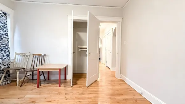 $4,100 | 27 Noble Street, Unit 1, Newton, MA 02465