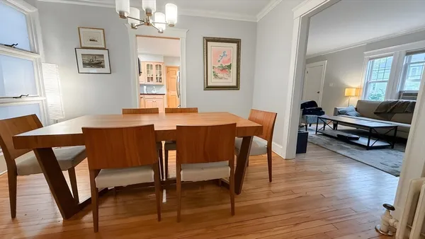 $4,100 | 27 Noble Street, Unit 1, Newton, MA 02465