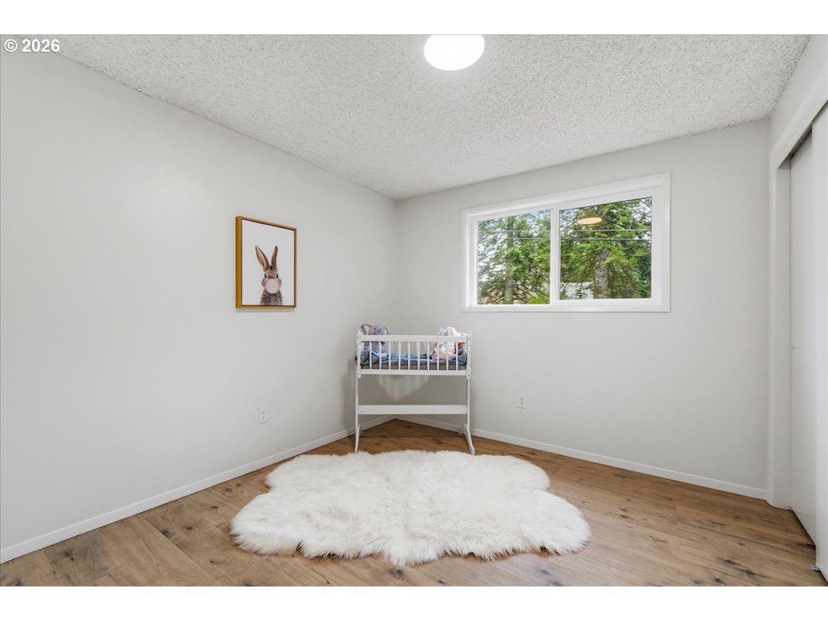 27910 Northeast 28th Street Camas, WA 98607 - Photo 16 of 25 an empty room with a window