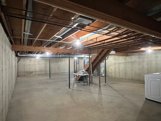 $2,295 | 109 Ravinia Drive, Shorewood, IL 60404