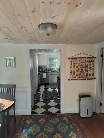 a close view of utility and utility room