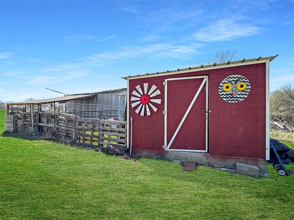 1791 County Road 3855 Poolville, TX 76487 - Photo 27 of 31