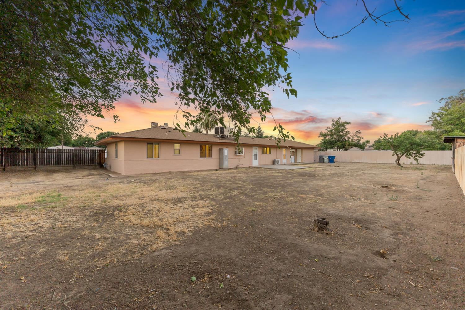 4730 East Richert Avenue Fresno, CA 93726 - Photo 21 of 26