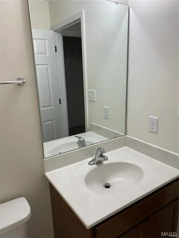 $2,395 | 116 Brookview Way Drive, O'Fallon, MO 63366