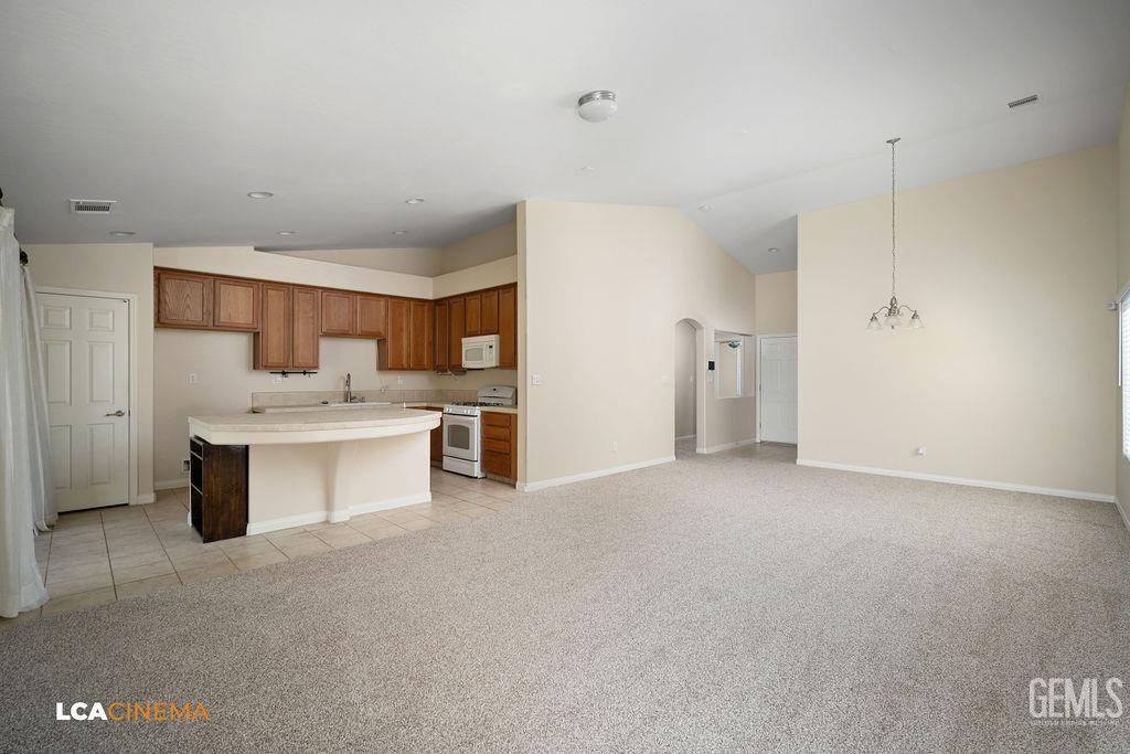 Undisclosed Address Bakersfield, CA 93313 - Photo 3 of 17