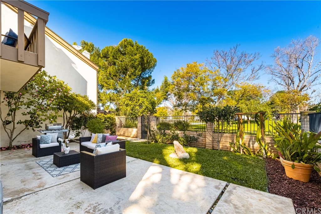 4625 Green Tree Lane Irvine, CA 92612 - Photo 36 of 51