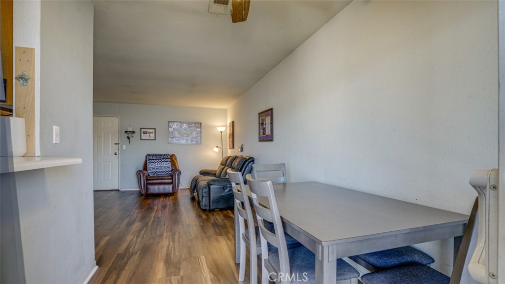 7641 Reseda Boulevard, Unit 128Z Reseda, CA 91335 - Photo 9 of 44 a view of a workspace with furniture