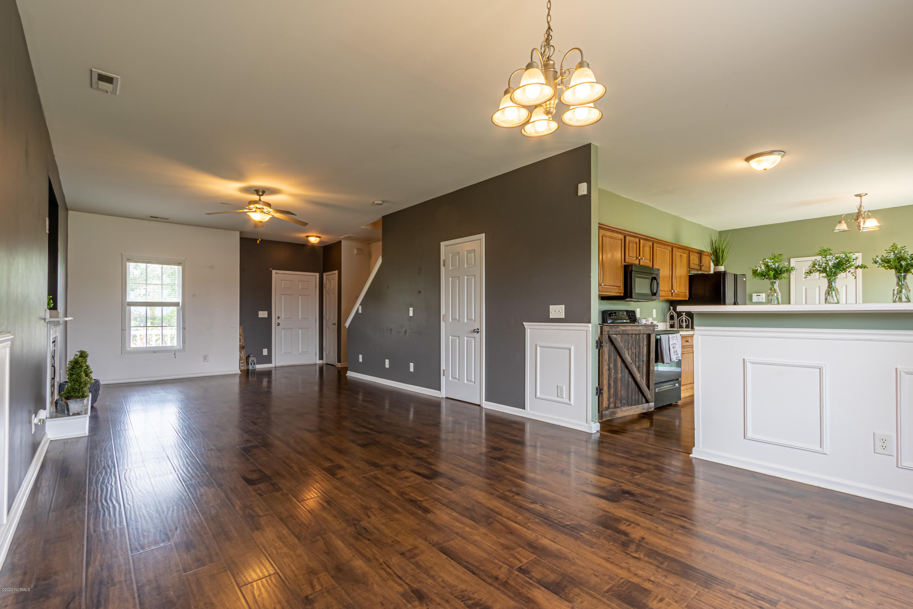 751 Francktown Road Richlands, NC 28574 - Photo 7 of 41 Downstairs