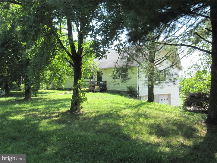 84 Ervin Road Pipersville, PA 18947 - Photo 16 of 18 Exterior Side